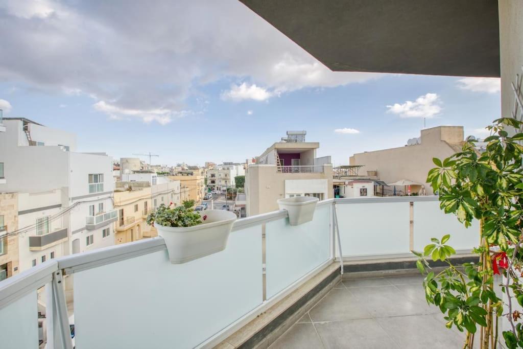 Ngh12 - Lovely And Spacious 2 Bedroom Apartment Naxxar Εξωτερικό φωτογραφία