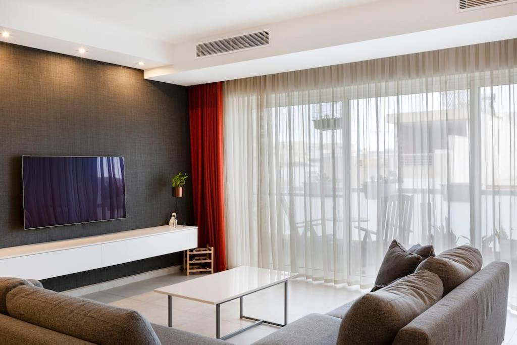 Ngh12 - Lovely And Spacious 2 Bedroom Apartment Naxxar Εξωτερικό φωτογραφία